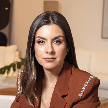 Dra. Letícia Amaral